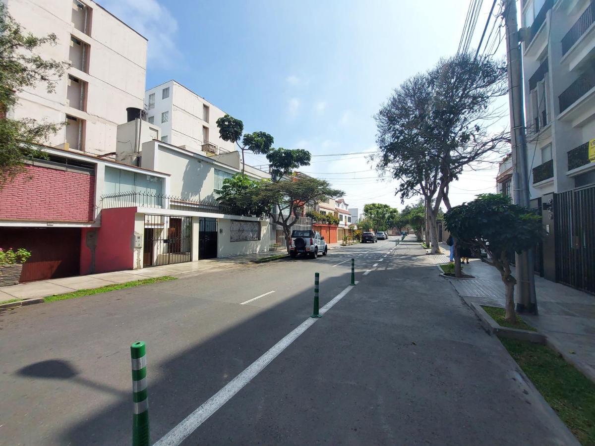 Con Bano Privado Acceso A Cocina Y Terraza En Miraflores * Lima